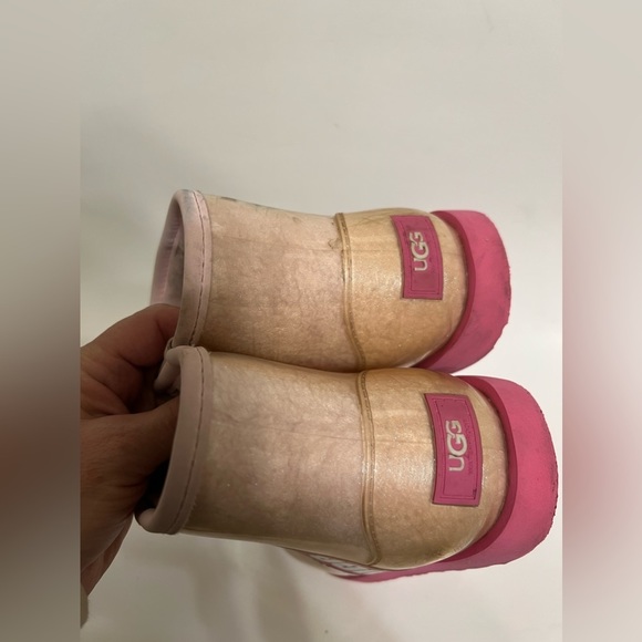 Ugg Kids Classic Mini Waterproof Clear Boot
Iridescent Pink - Picture 6 of 16